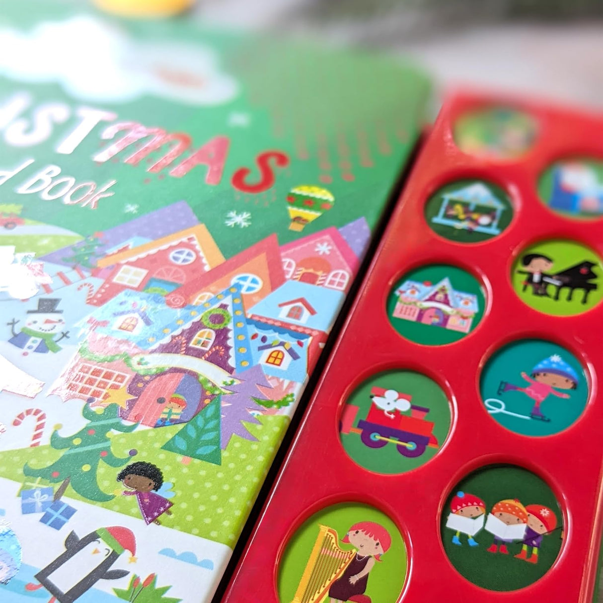 Look and Listen Christmas - Children's 12 Button Sound Book