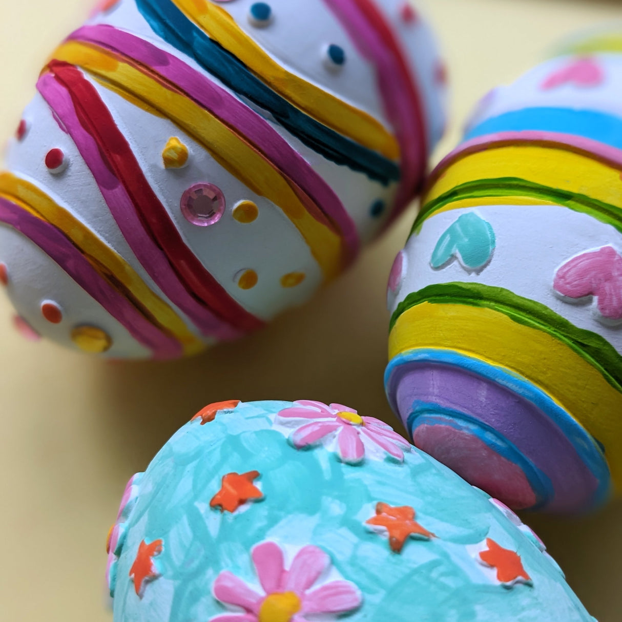 My Easter Art Set – Children’s Activity Set with Paints, Stickers and Plaster Eggs