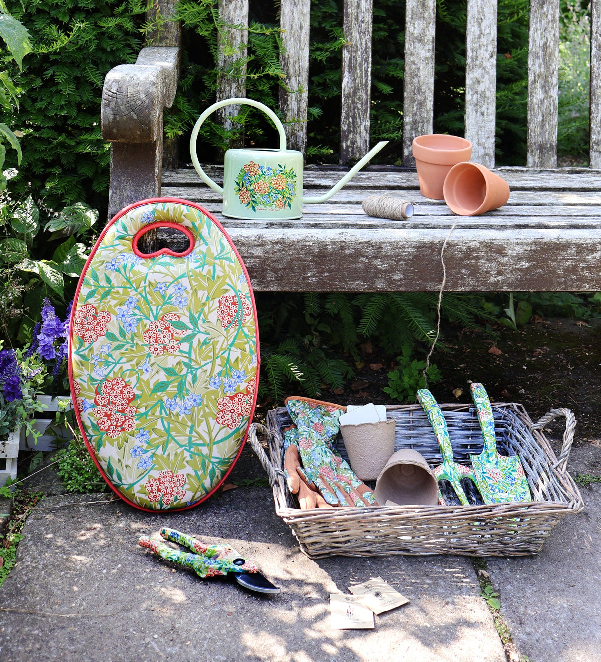 Orange Grove Outdoor Gardening Gloves - William Morris Design