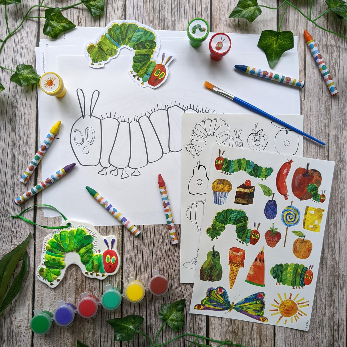 The Very Hungry Caterpillar Children's Art Activity Set