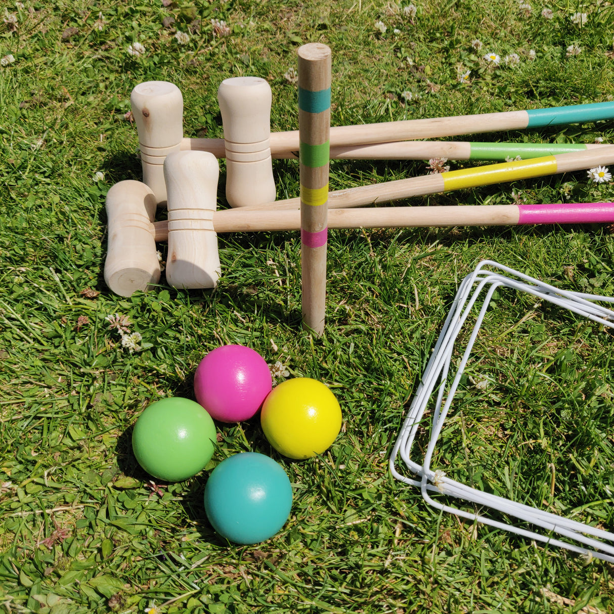 Traditional Wooden Croquet Set - Outdoor Garden Game