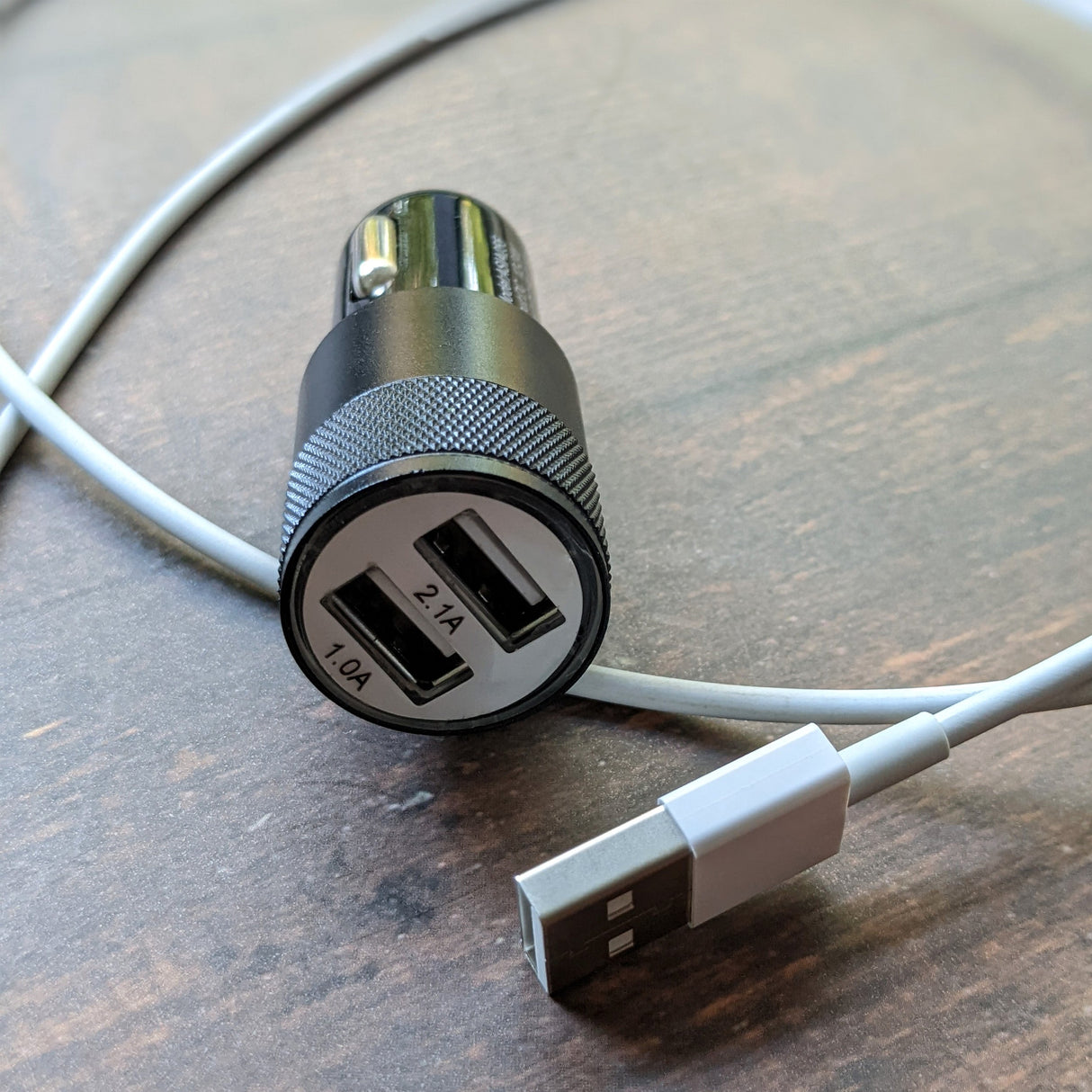 Gentleman’s Emporium Enamel Cars Mug & USB Adapter Set