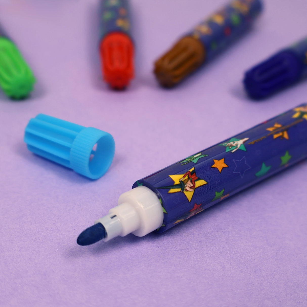 Room On The Broom Set of 8 Jumbo Marker Pens