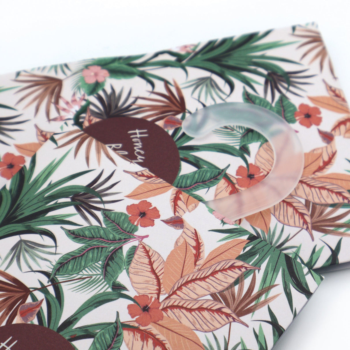 Willow and Belle Scented Hanging Sachet - Set of 4 Honey and Blossom - Tropical Design