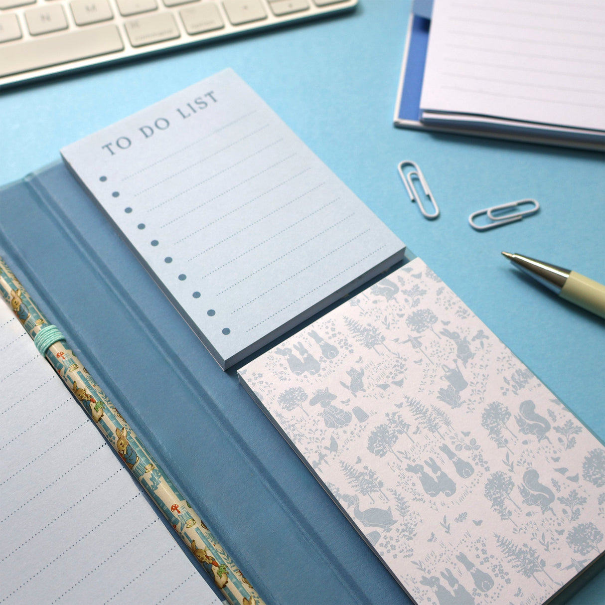 Peter Rabbit Tall Notepad and List Set with Pencil - Forest Picnic Design