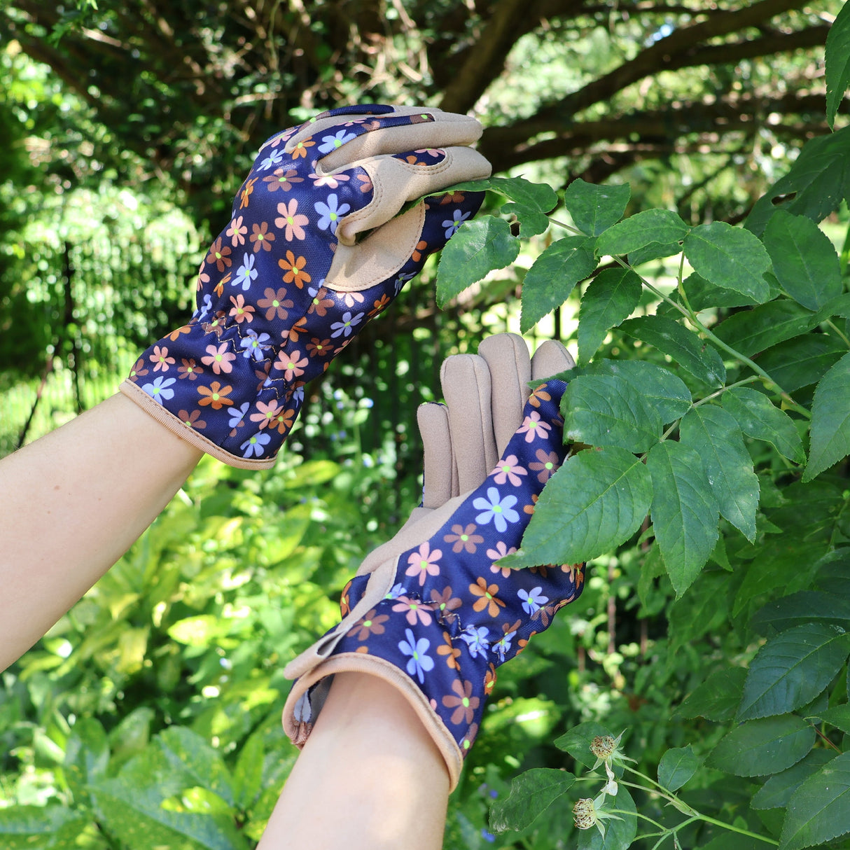 Saje Outdoor Gardening Gloves - Flower Design