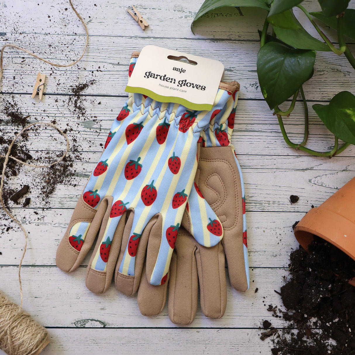 Saje Outdoor Gardening Gloves - Strawberry Stripe Design