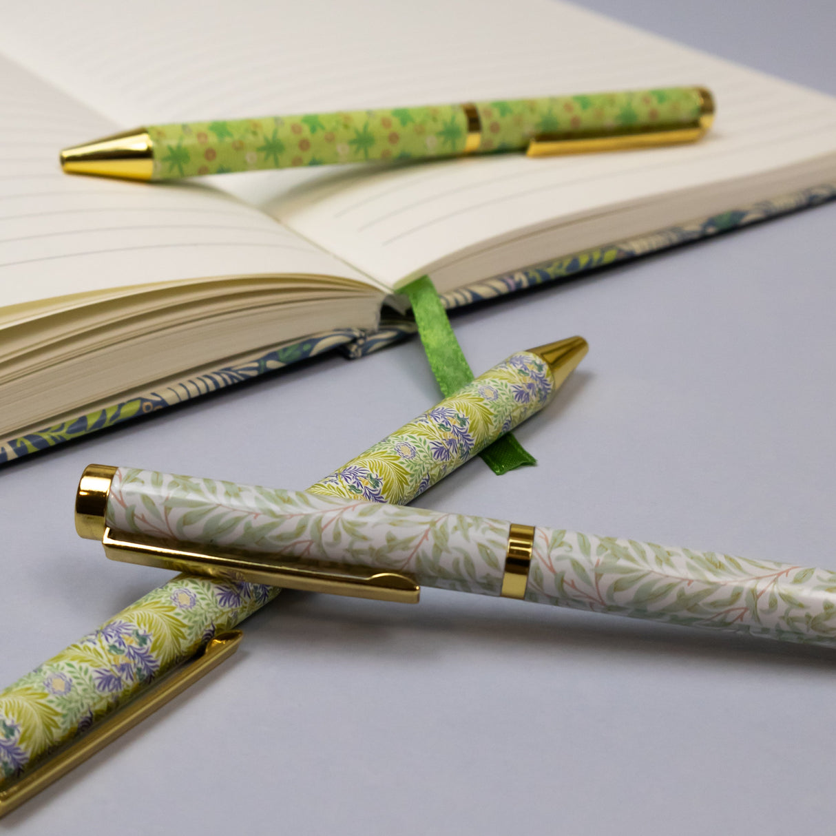 Orange Grove William Morris Ballpoint Pens in Gift Box – Set of 5 Pens