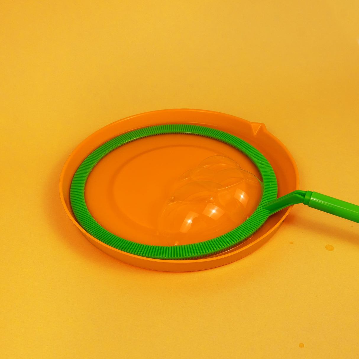 Dinosaurs Giant Bubble Maker