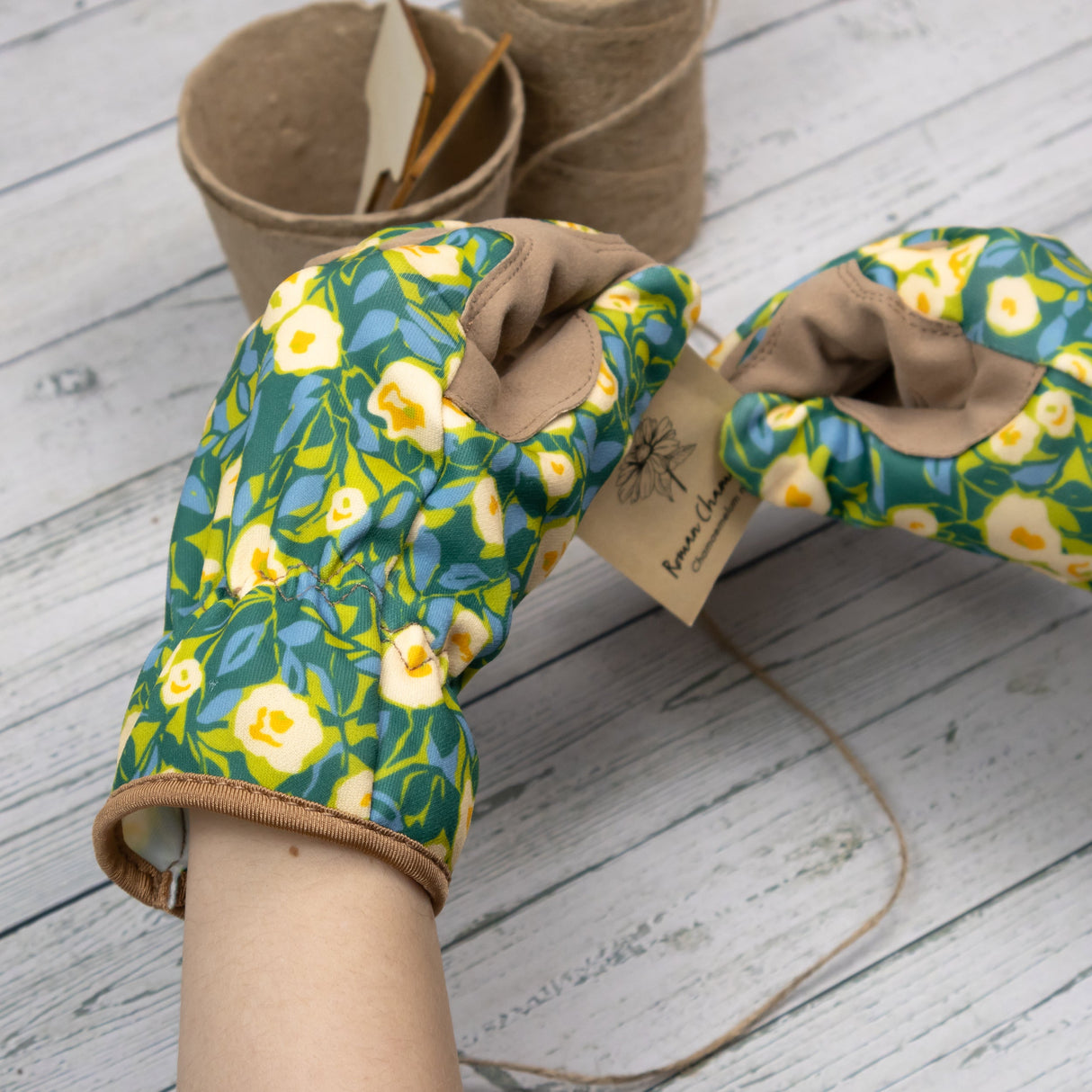 Willow and Belle Gardening Gloves - Abstract Floral Design