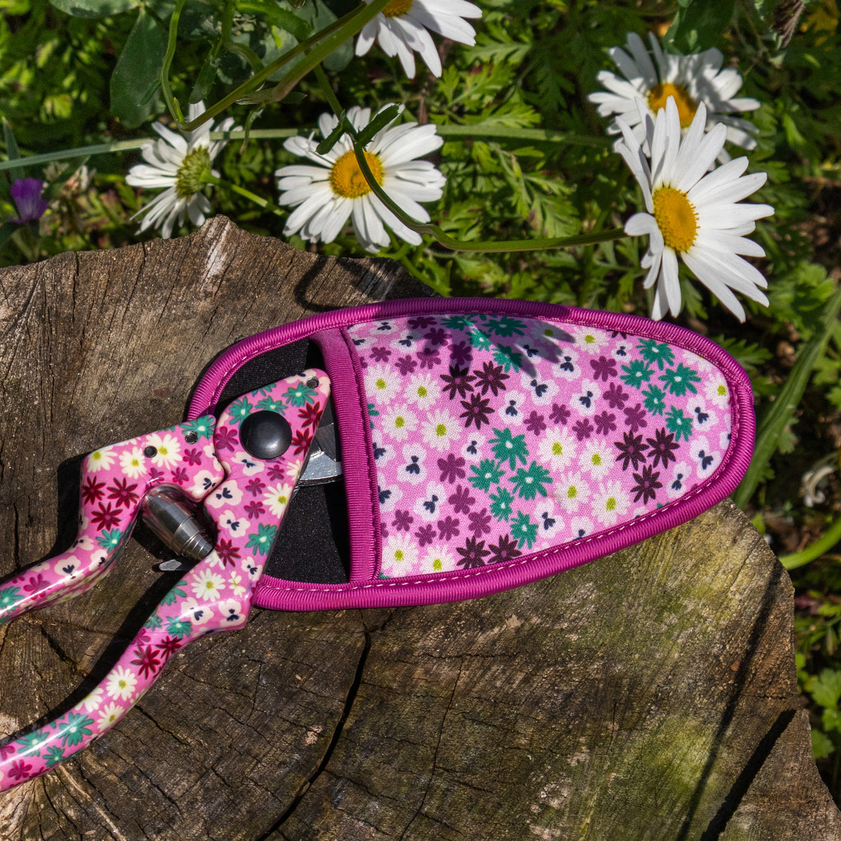 Willow and Belle Secateurs With Pouch – Ditsy Mix Design