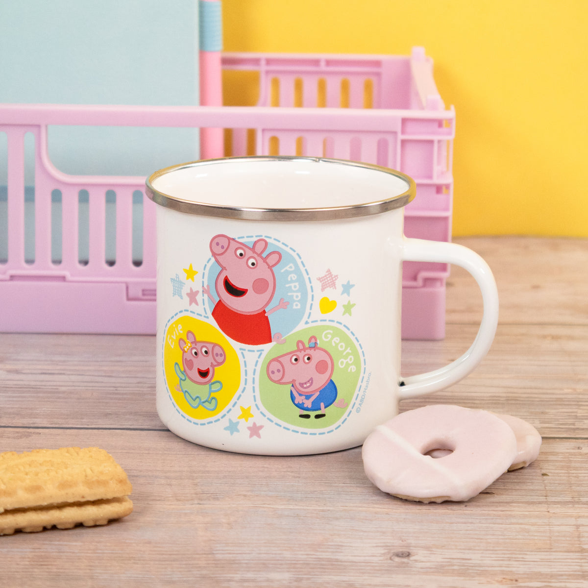 Peppa Pig Enamel Mug - Peppa, George & Evie Design