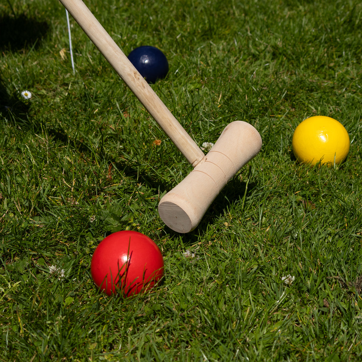 Traditional Wooden Croquet Set - Outdoor Garden Game