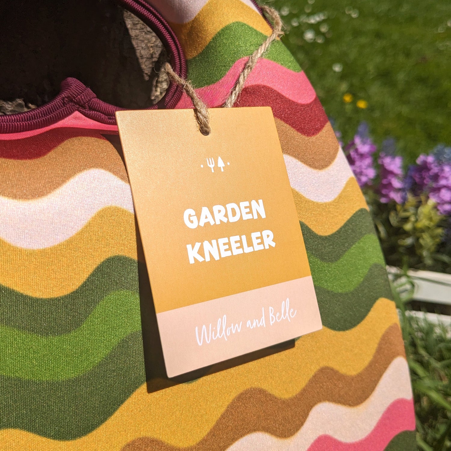 Willow and Belle Garden Kneeler - Wavy Design - Padded Memory Foam