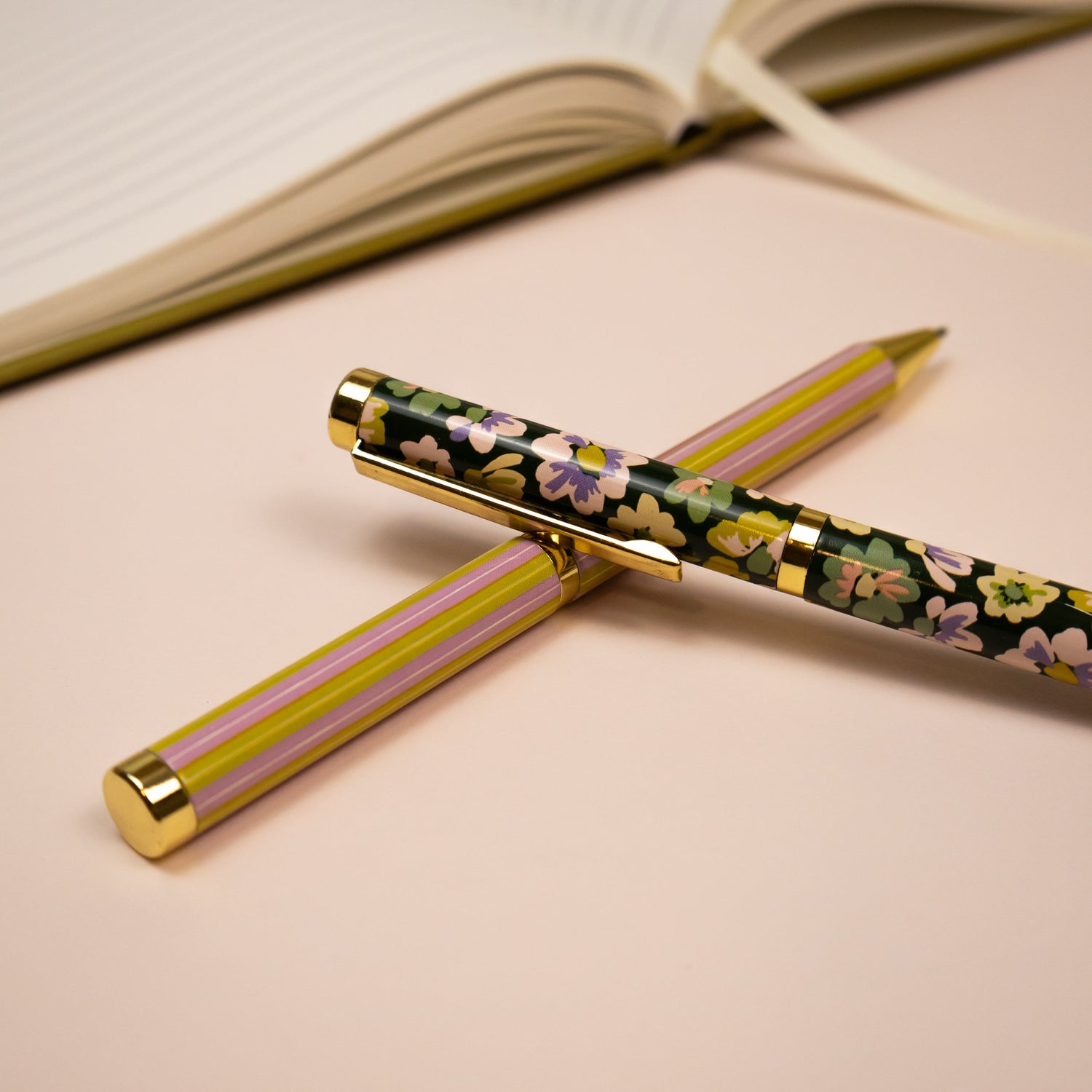 Willow and Belle Mixed Design Ballpoint Pens in Gift Box – Set of 3 Pens