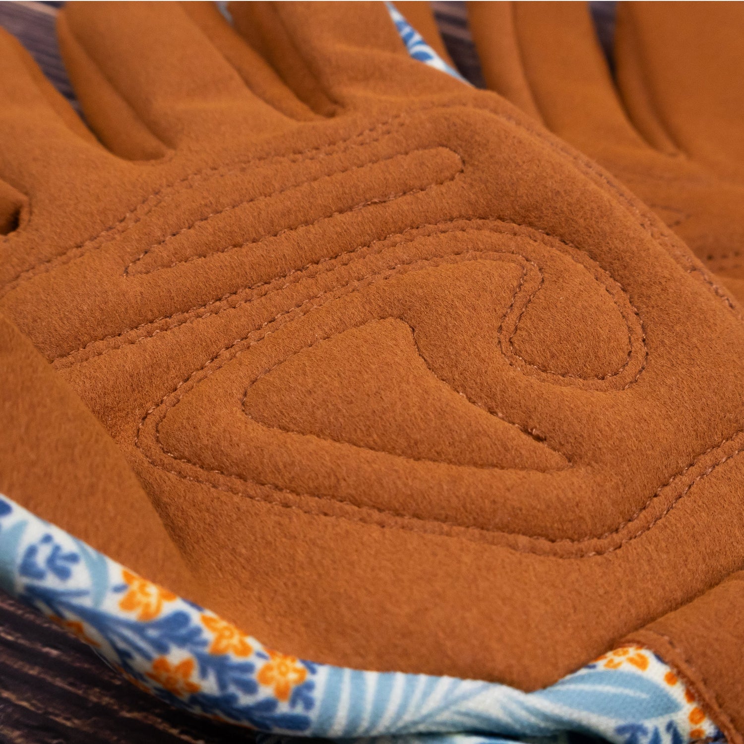 Orange Grove Gardening Gloves - William Morris Larkspur Design