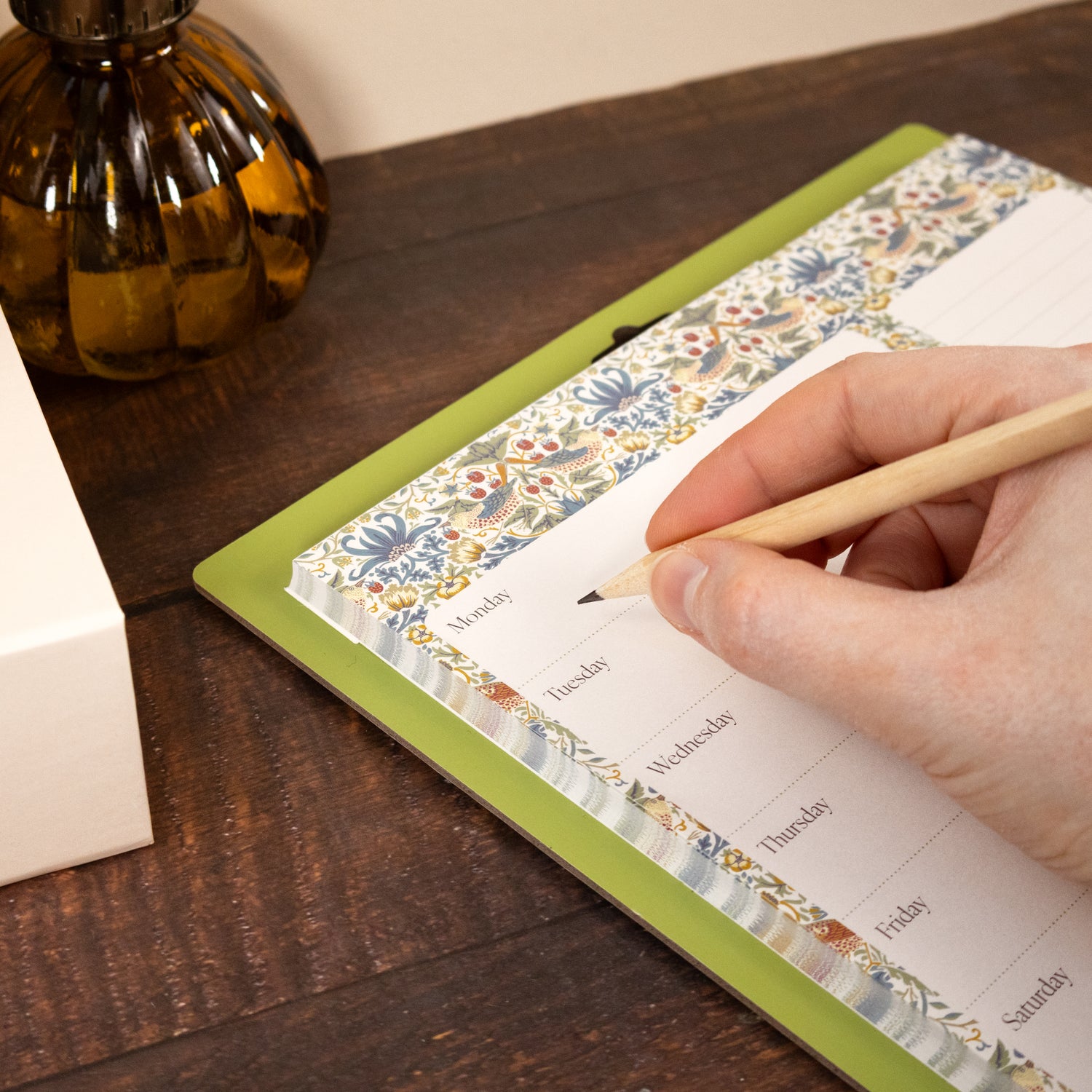 Magnetic Weekly Planner - William Morris Strawberry Thief Design
