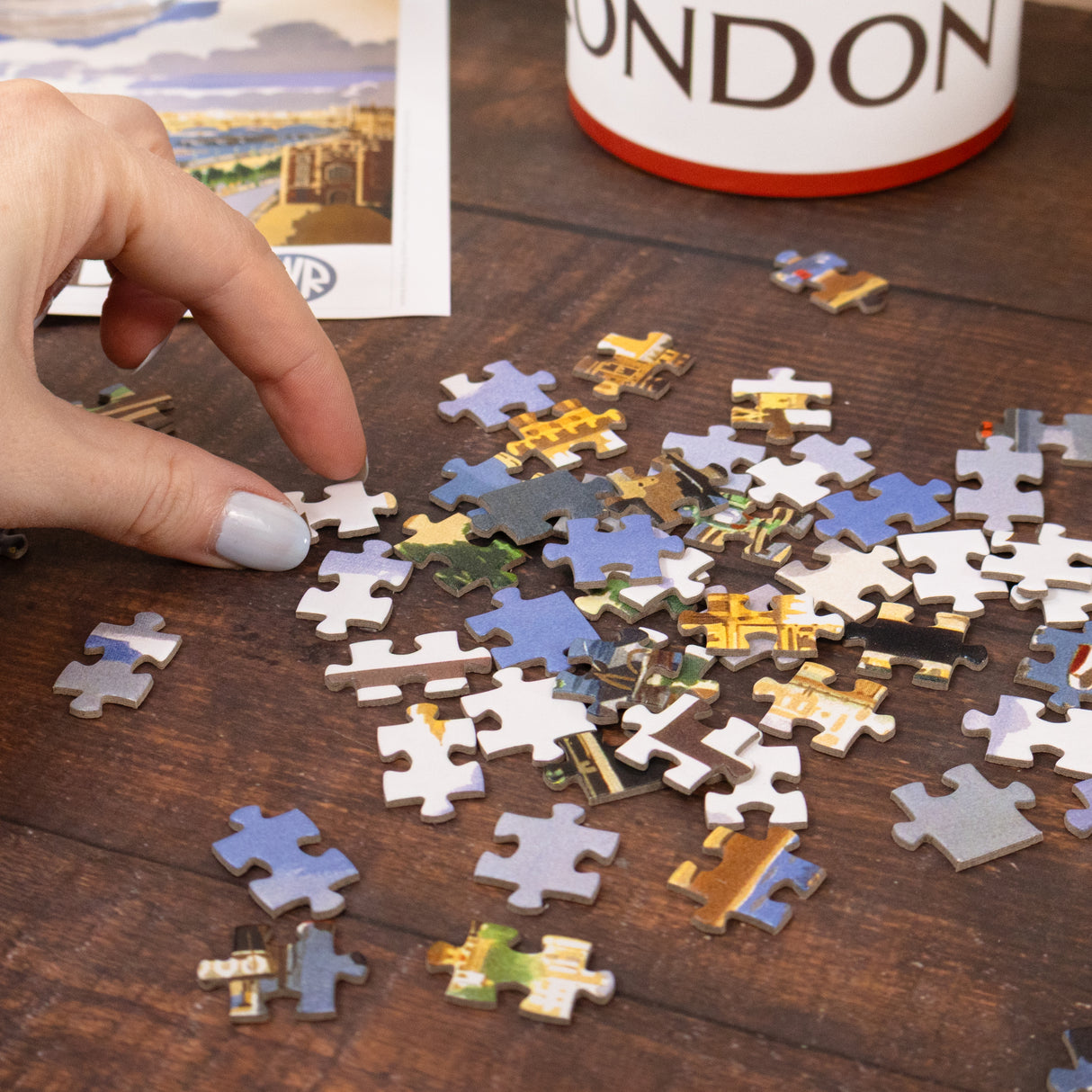 PRE-ORDER - Railway Museum 1000 Piece Jigsaw - London Pride
